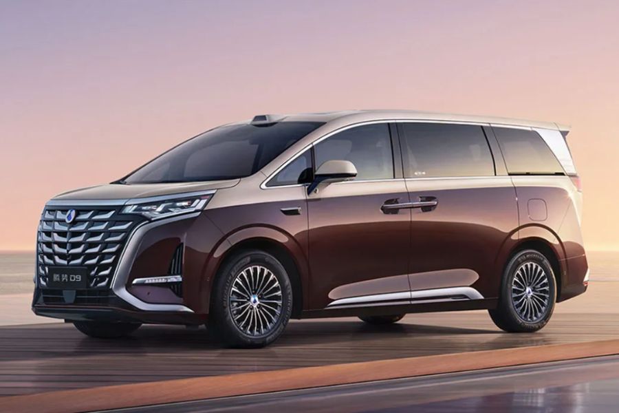 Panduan Lengkap Denza D9: Spesifikasi, Harga, dan Keunggulan